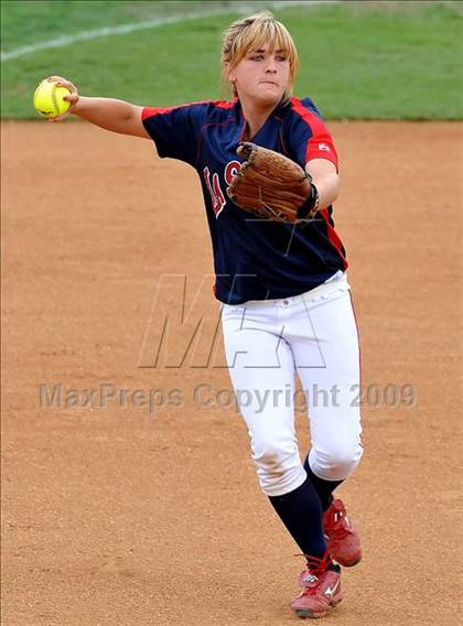 Thumbnail 1 in Marymount vs. La Salle (CIF SS D6 Final) photogallery.
