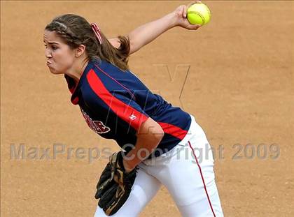 Thumbnail 2 in Marymount vs. La Salle (CIF SS D6 Final) photogallery.