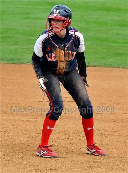 Thumbnail 2 in Marymount vs. La Salle (CIF SS D6 Final) photogallery.