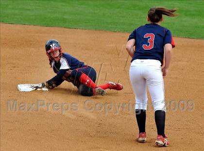 Thumbnail 1 in Marymount vs. La Salle (CIF SS D6 Final) photogallery.