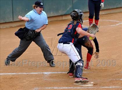 Thumbnail 1 in Marymount vs. La Salle (CIF SS D6 Final) photogallery.