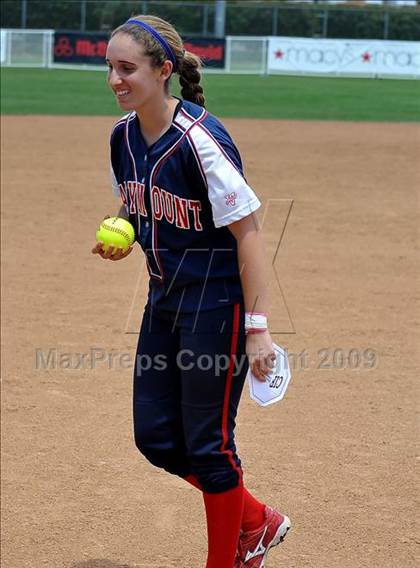 Thumbnail 2 in Marymount vs. La Salle (CIF SS D6 Final) photogallery.