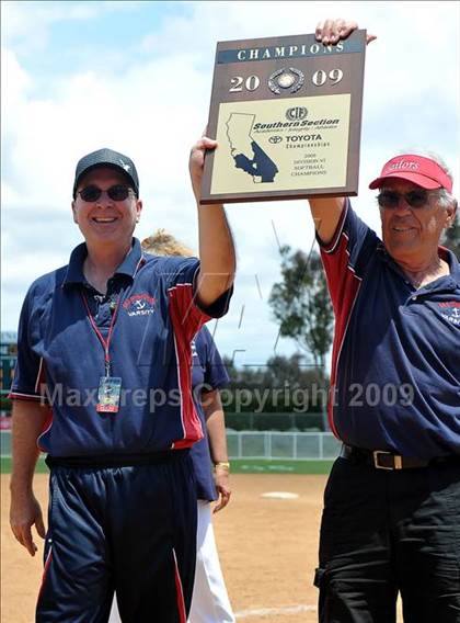 Thumbnail 3 in Marymount vs. La Salle (CIF SS D6 Final) photogallery.