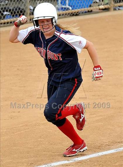 Thumbnail 3 in Marymount vs. La Salle (CIF SS D6 Final) photogallery.