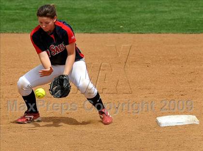 Thumbnail 1 in Marymount vs. La Salle (CIF SS D6 Final) photogallery.