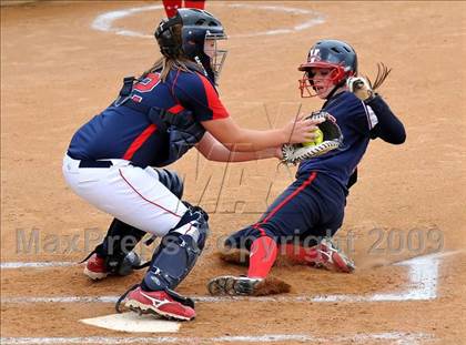 Thumbnail 1 in Marymount vs. La Salle (CIF SS D6 Final) photogallery.