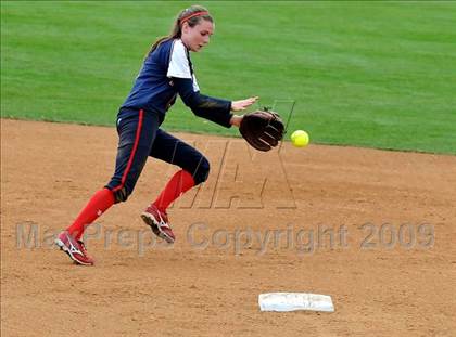 Thumbnail 1 in Marymount vs. La Salle (CIF SS D6 Final) photogallery.