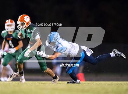 Thumbnail 1 in Millbrook @ Kettle Run photogallery.