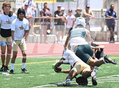 Thumbnail 3 in JSerra Catholic vs. Edison (Battle At The Beach) photogallery.