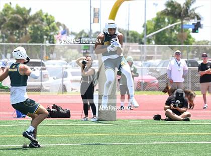 Thumbnail 3 in JSerra Catholic vs. Edison (Battle At The Beach) photogallery.