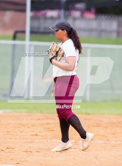 Thumbnail 3 in Middletown @ Kingston (Section 9 Class AA Semifinal) photogallery.