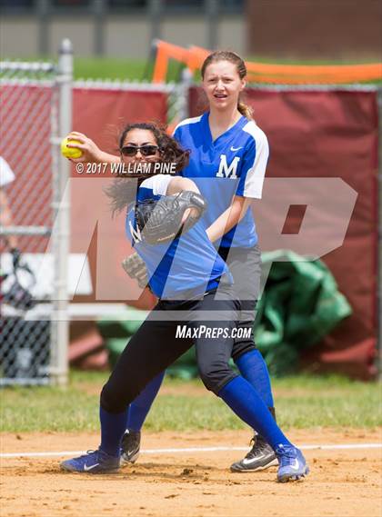 Thumbnail 1 in Middletown @ Kingston (Section 9 Class AA Semifinal) photogallery.