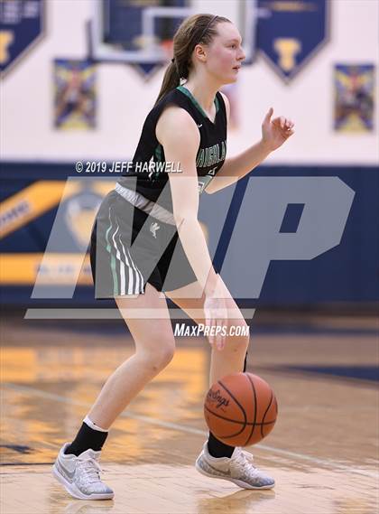 Thumbnail 3 in Highland @ Tallmadge photogallery.