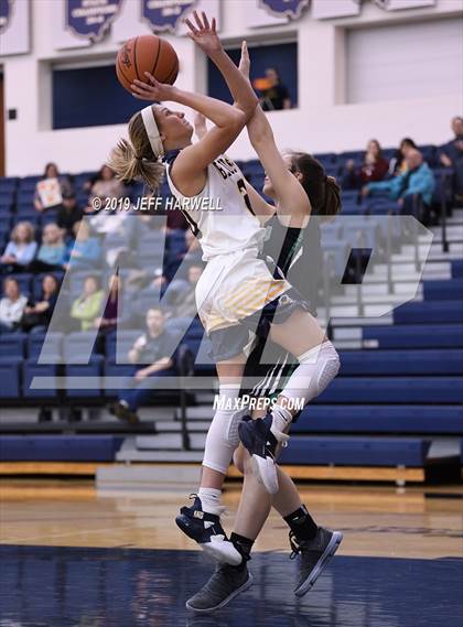 Thumbnail 3 in Highland @ Tallmadge photogallery.