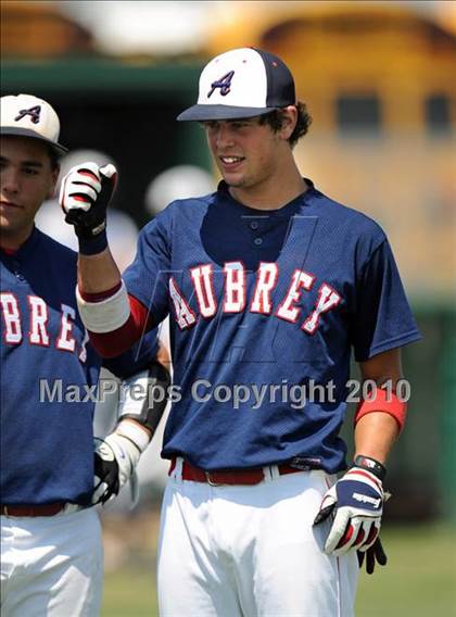 Thumbnail 1 in Aubrey vs Troy (Texas 2A Region II Playoffs) photogallery.