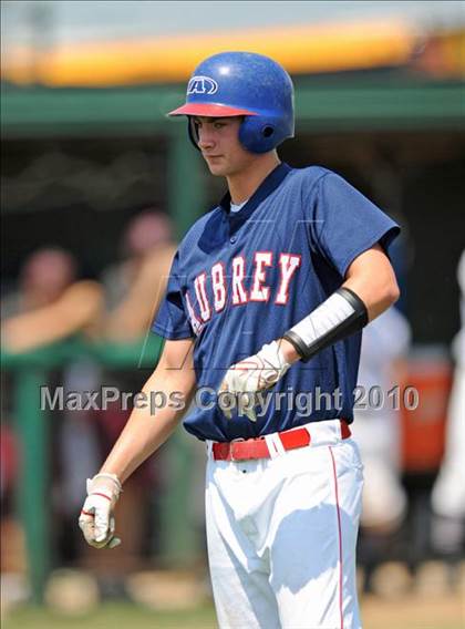 Thumbnail 3 in Aubrey vs Troy (Texas 2A Region II Playoffs) photogallery.