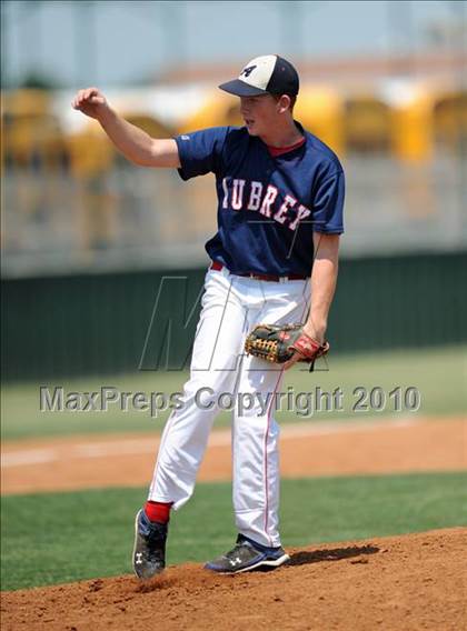 Thumbnail 3 in Aubrey vs Troy (Texas 2A Region II Playoffs) photogallery.