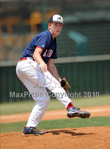 Thumbnail 1 in Aubrey vs Troy (Texas 2A Region II Playoffs) photogallery.