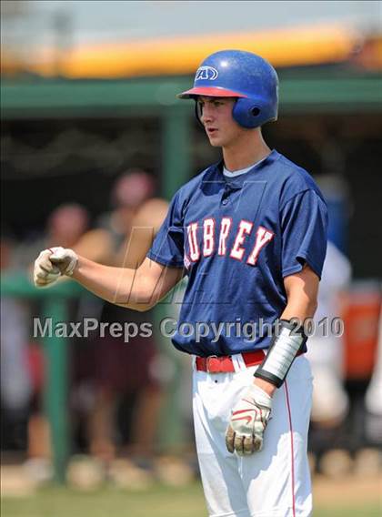Thumbnail 2 in Aubrey vs Troy (Texas 2A Region II Playoffs) photogallery.