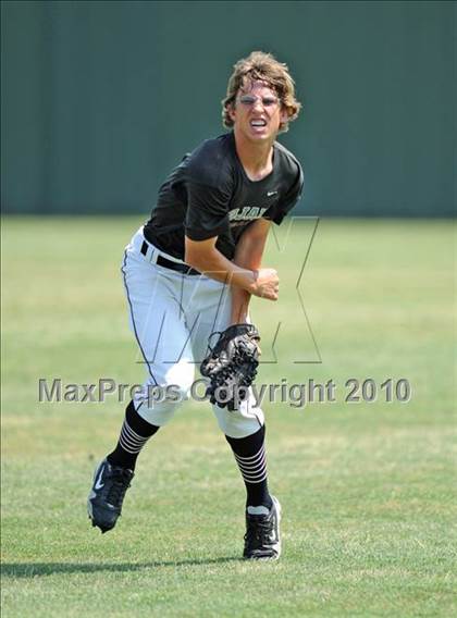 Thumbnail 3 in Aubrey vs Troy (Texas 2A Region II Playoffs) photogallery.