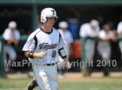 Thumbnail 1 in Aubrey vs Troy (Texas 2A Region II Playoffs) photogallery.