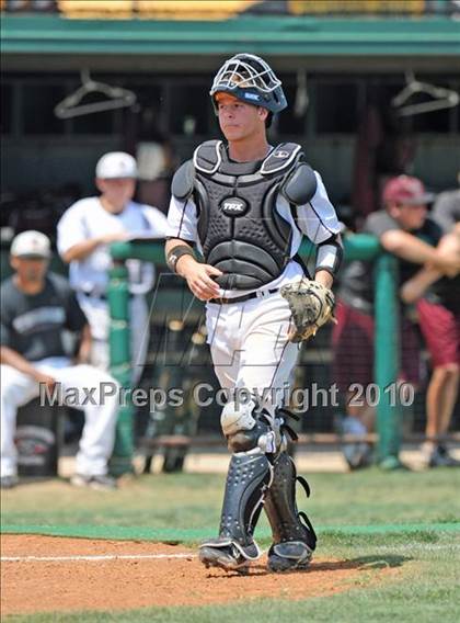 Thumbnail 2 in Aubrey vs Troy (Texas 2A Region II Playoffs) photogallery.