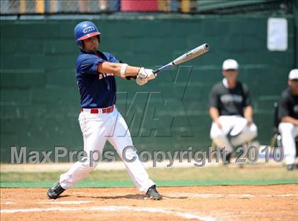 Thumbnail 2 in Aubrey vs Troy (Texas 2A Region II Playoffs) photogallery.