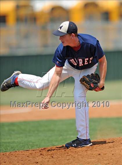 Thumbnail 2 in Aubrey vs Troy (Texas 2A Region II Playoffs) photogallery.