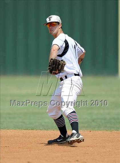Thumbnail 1 in Aubrey vs Troy (Texas 2A Region II Playoffs) photogallery.