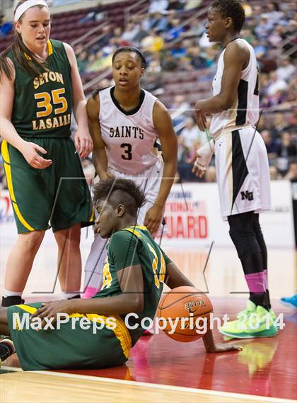 Thumbnail 2 in Neumann-Goretti vs. Seton LaSalle (PIAA Class AA Final) photogallery.