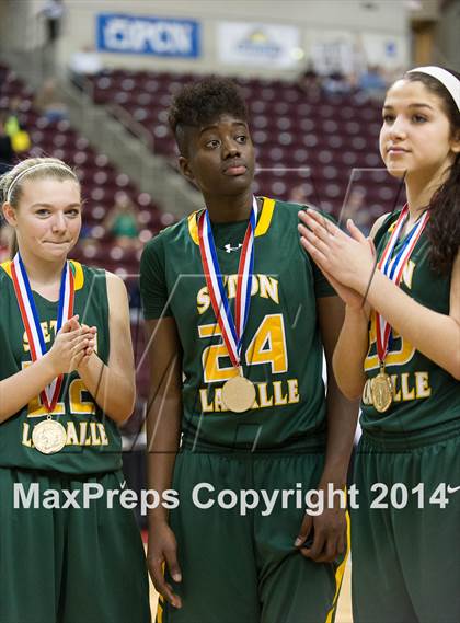 Thumbnail 3 in Neumann-Goretti vs. Seton LaSalle (PIAA Class AA Final) photogallery.