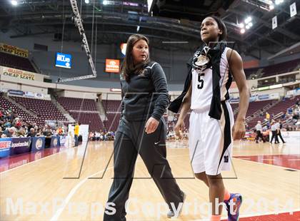 Thumbnail 3 in Neumann-Goretti vs. Seton LaSalle (PIAA Class AA Final) photogallery.