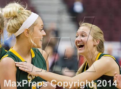 Thumbnail 2 in Neumann-Goretti vs. Seton LaSalle (PIAA Class AA Final) photogallery.