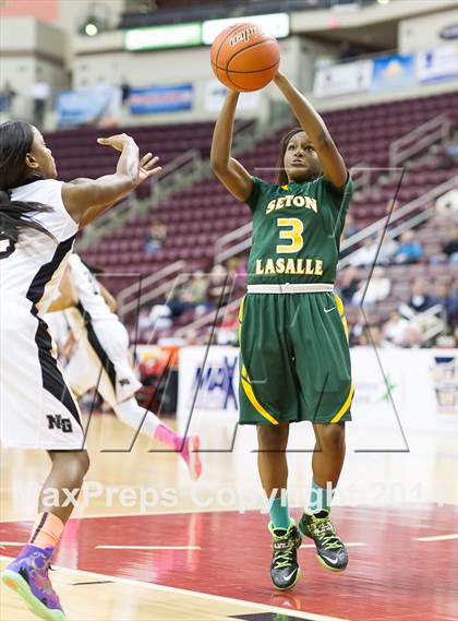 Thumbnail 2 in Neumann-Goretti vs. Seton LaSalle (PIAA Class AA Final) photogallery.