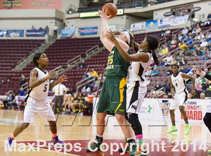 Thumbnail 3 in Neumann-Goretti vs. Seton LaSalle (PIAA Class AA Final) photogallery.