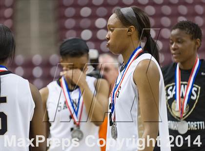 Thumbnail 1 in Neumann-Goretti vs. Seton LaSalle (PIAA Class AA Final) photogallery.