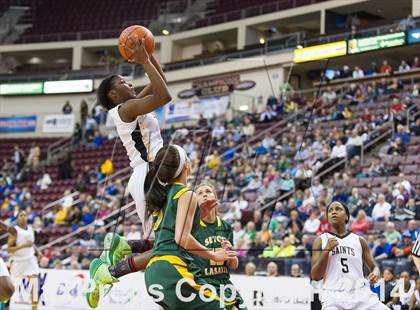 Thumbnail 1 in Neumann-Goretti vs. Seton LaSalle (PIAA Class AA Final) photogallery.