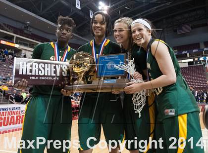 Thumbnail 2 in Neumann-Goretti vs. Seton LaSalle (PIAA Class AA Final) photogallery.