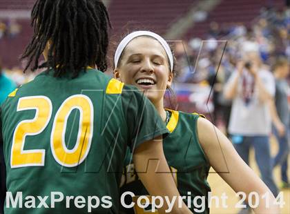 Thumbnail 2 in Neumann-Goretti vs. Seton LaSalle (PIAA Class AA Final) photogallery.