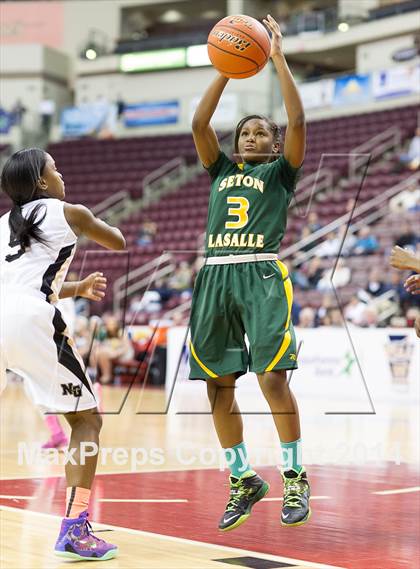 Thumbnail 3 in Neumann-Goretti vs. Seton LaSalle (PIAA Class AA Final) photogallery.