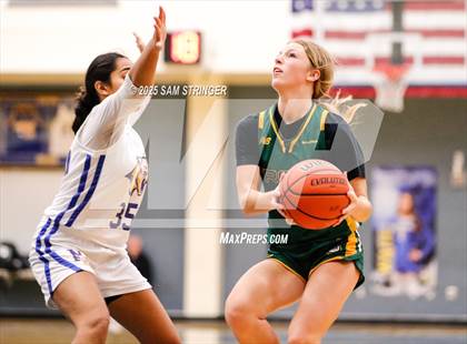 Thumbnail 1 in JV: Tracy @ Newark Memorial photogallery.