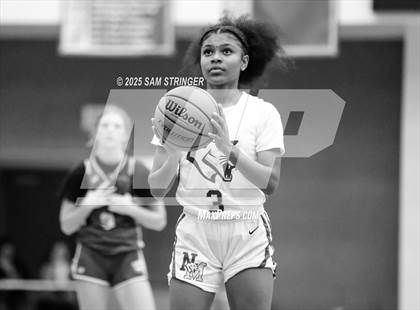 Thumbnail 2 in JV: Tracy @ Newark Memorial photogallery.