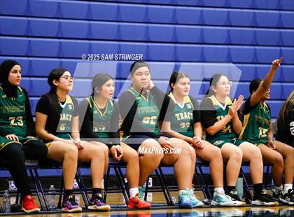 Thumbnail 2 in JV: Tracy @ Newark Memorial photogallery.