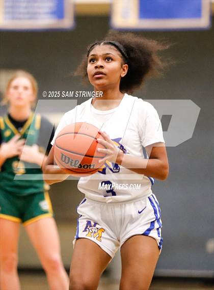 Thumbnail 3 in JV: Tracy @ Newark Memorial photogallery.