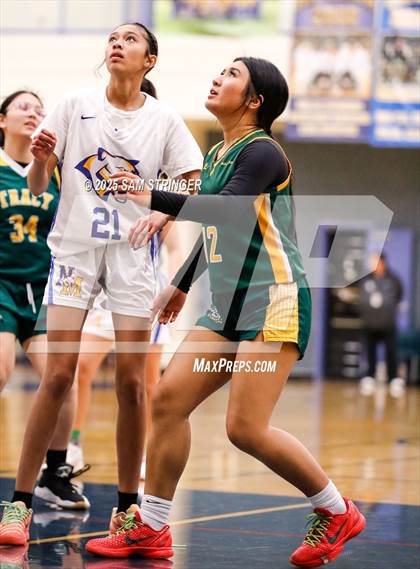 Thumbnail 1 in JV: Tracy @ Newark Memorial photogallery.