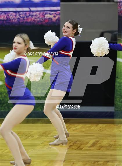 Thumbnail 2 in Centaurus CHSAA Spirit Poms photogallery.