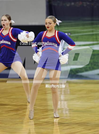Thumbnail 2 in Centaurus CHSAA Spirit Poms photogallery.