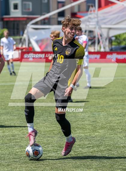 Thumbnail 1 in Wasatch vs. Skyline (UHSAA 5A Semifinal) photogallery.