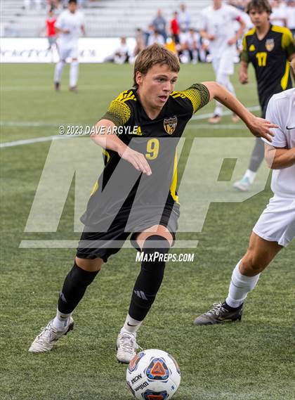Thumbnail 3 in Wasatch vs. Skyline (UHSAA 5A Semifinal) photogallery.