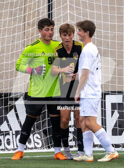 Thumbnail 1 in Wasatch vs. Skyline (UHSAA 5A Semifinal) photogallery.
